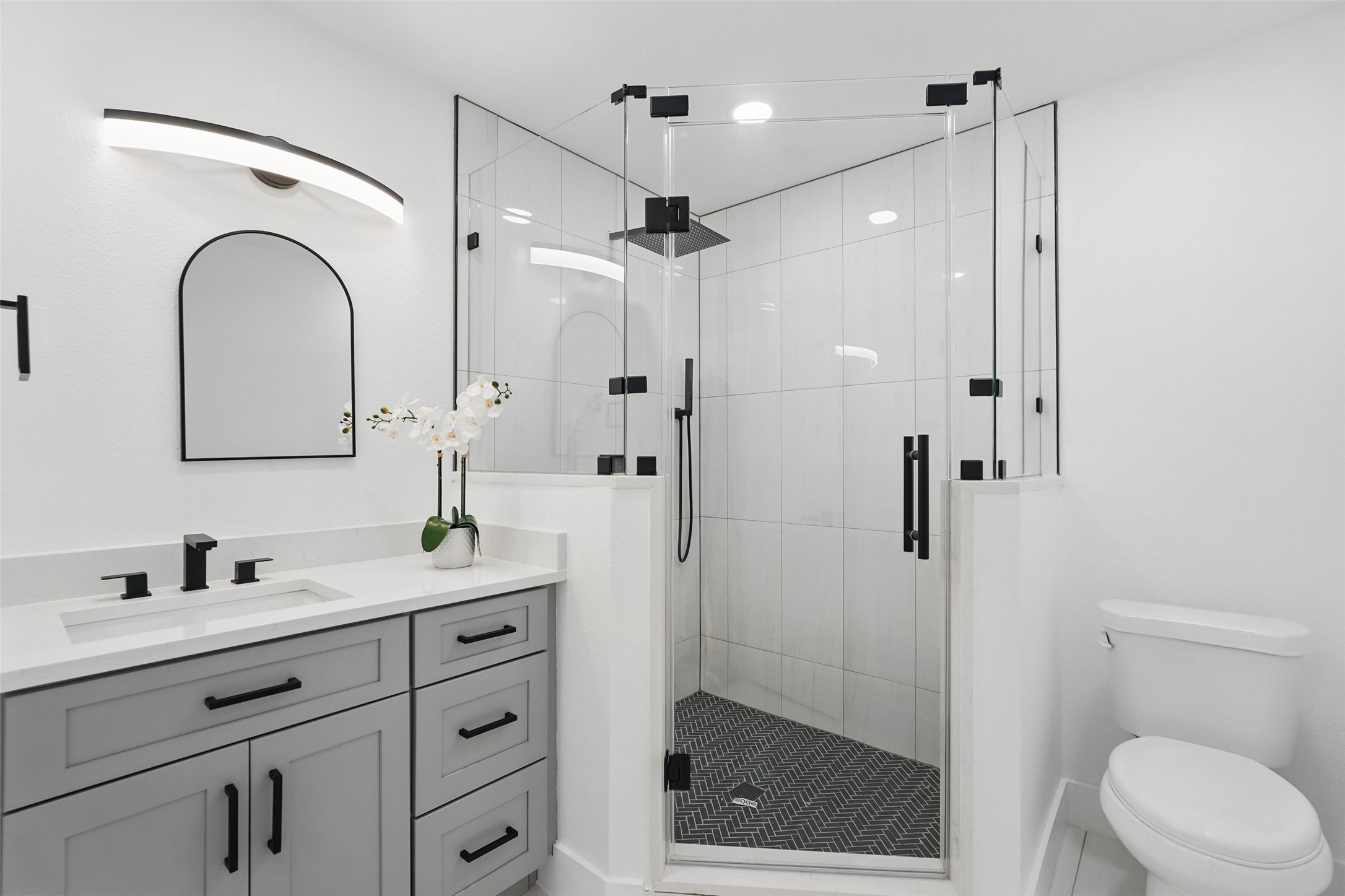 3205 Saint Ives Court