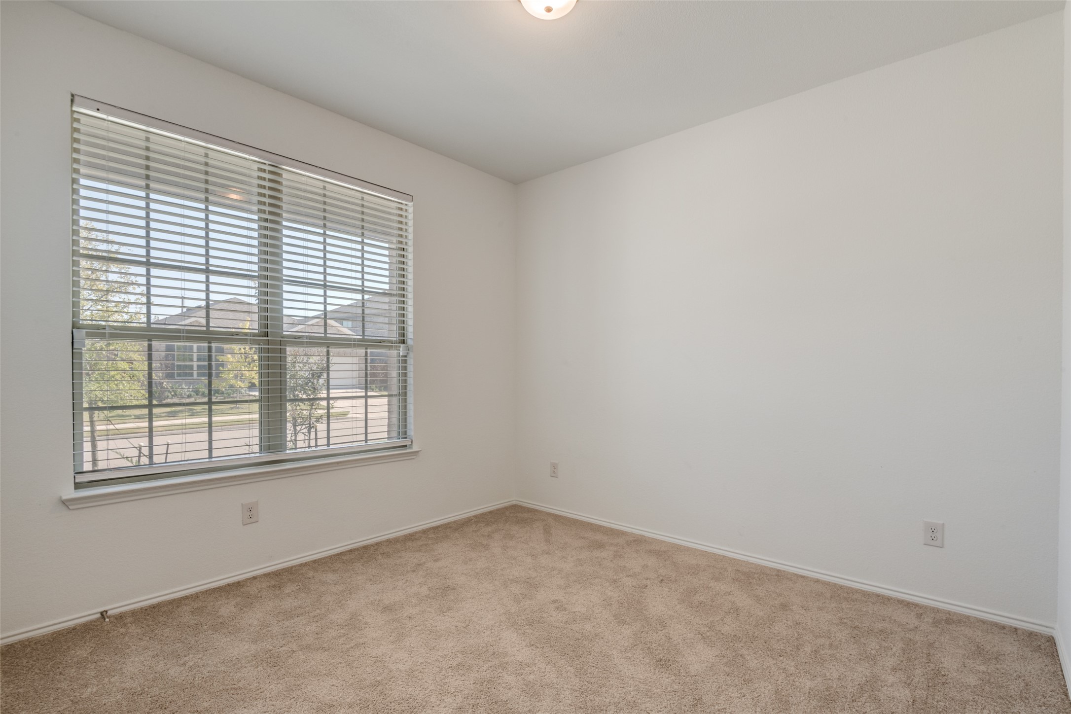 3211 Apple Creek Avenue