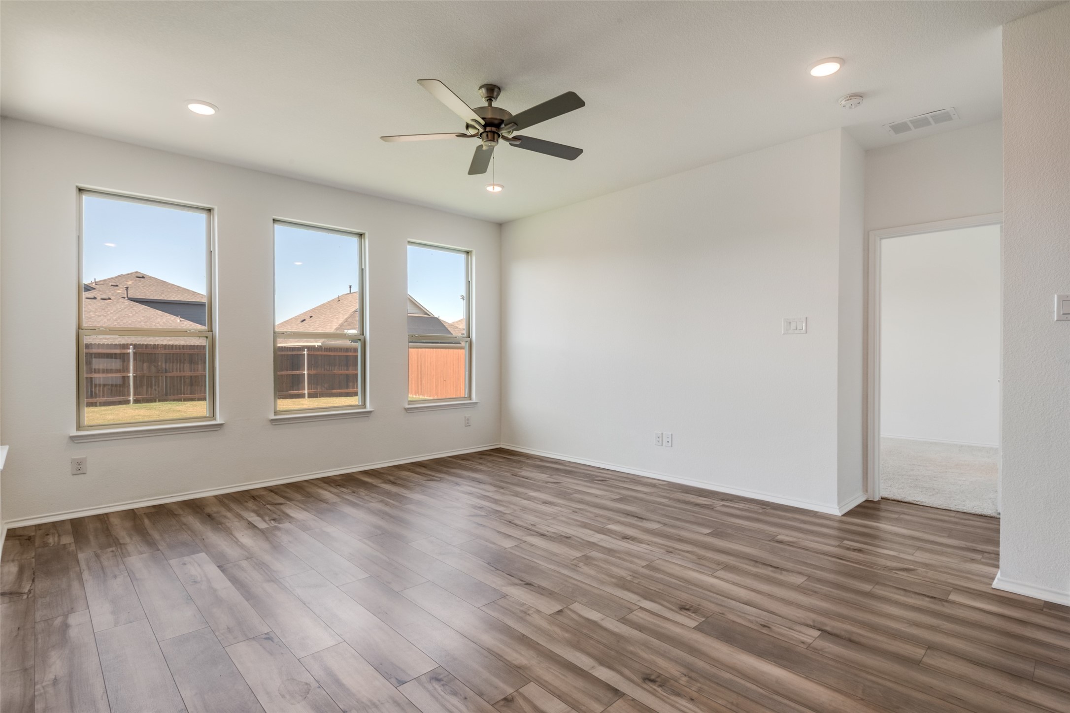 3211 Apple Creek Avenue