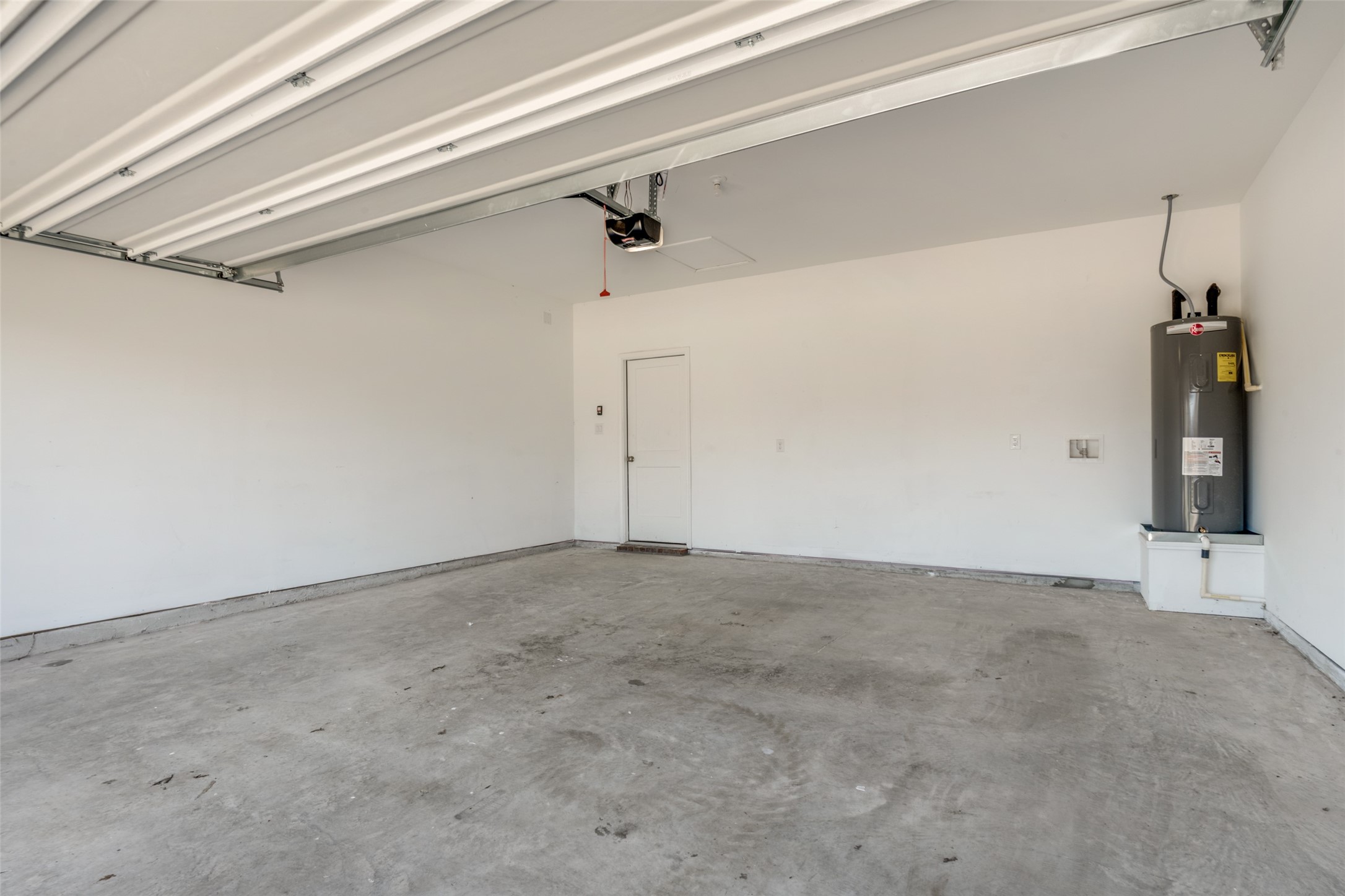 3211 Apple Creek Avenue