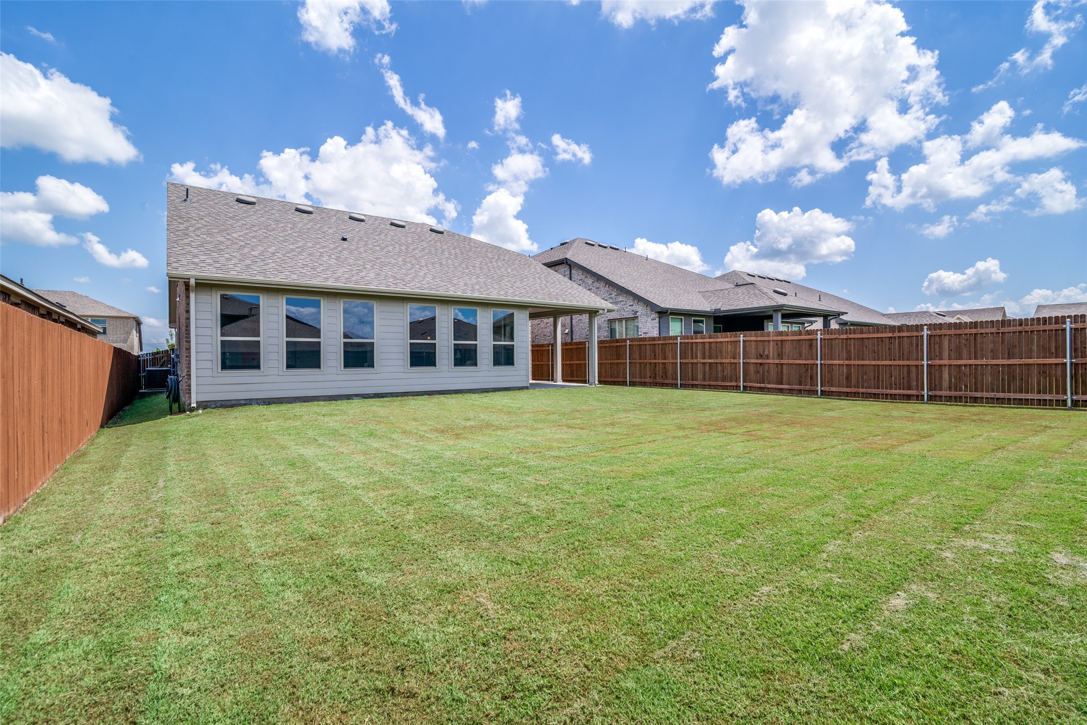 3211 Apple Creek Avenue