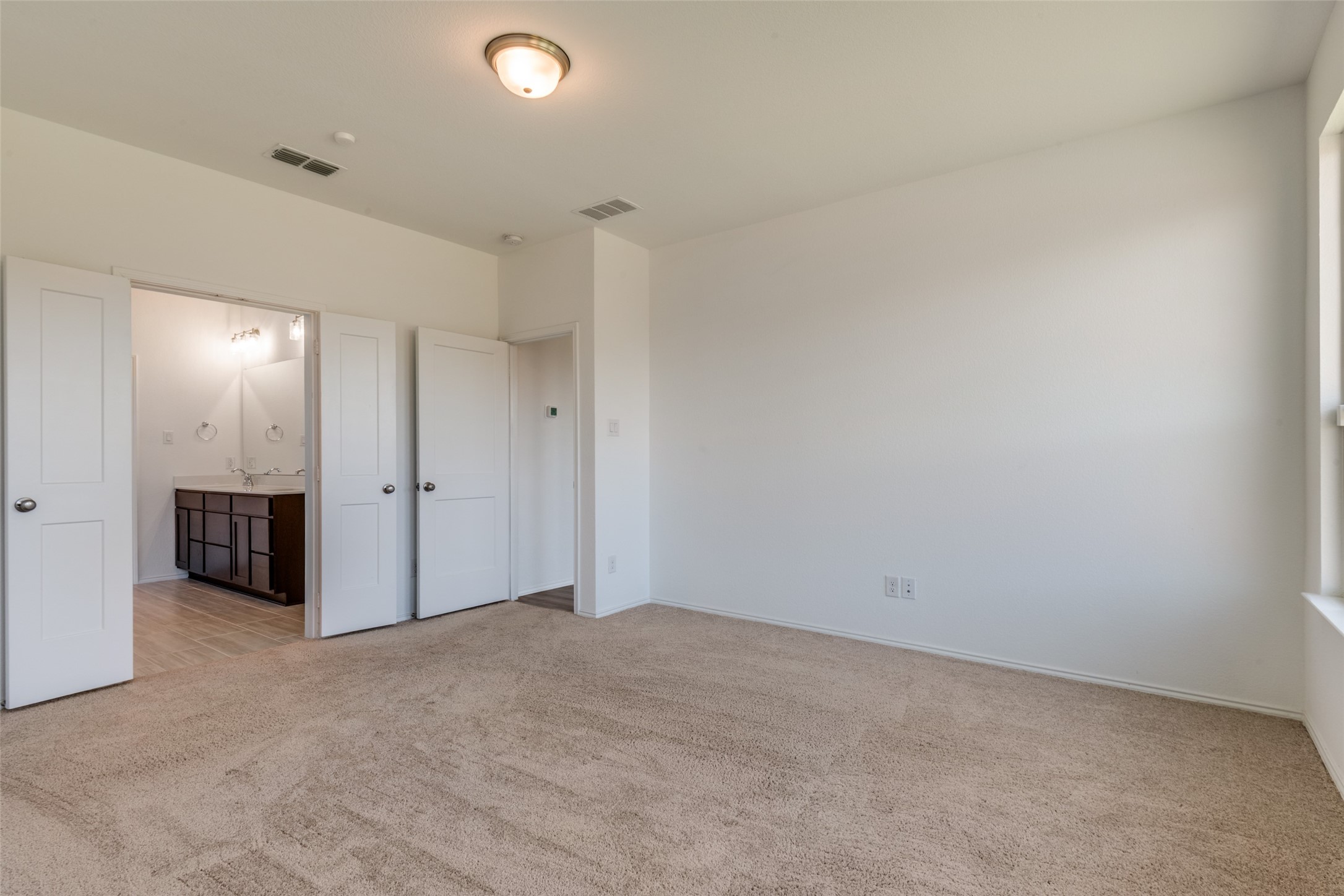 3211 Apple Creek Avenue