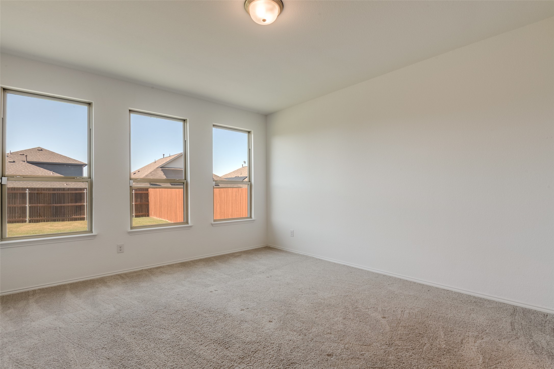 3211 Apple Creek Avenue