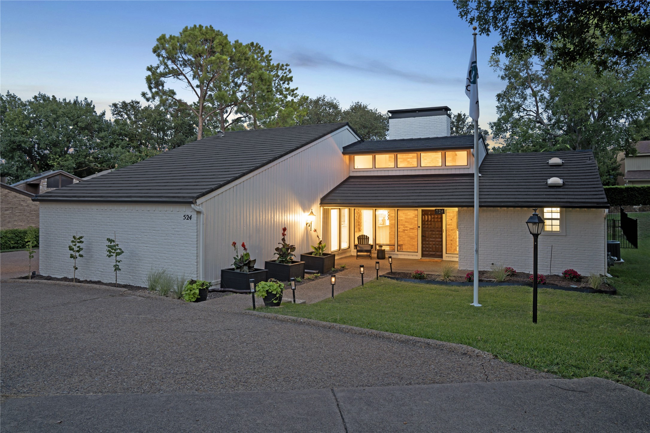 524 S Durango Circle