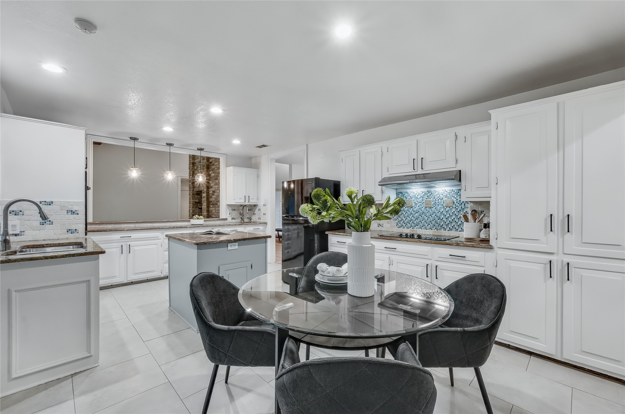 524 S Durango Circle