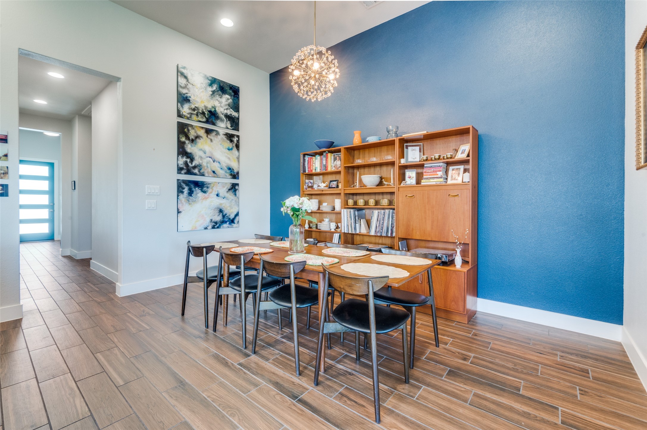 8709 Homestead Boulevard