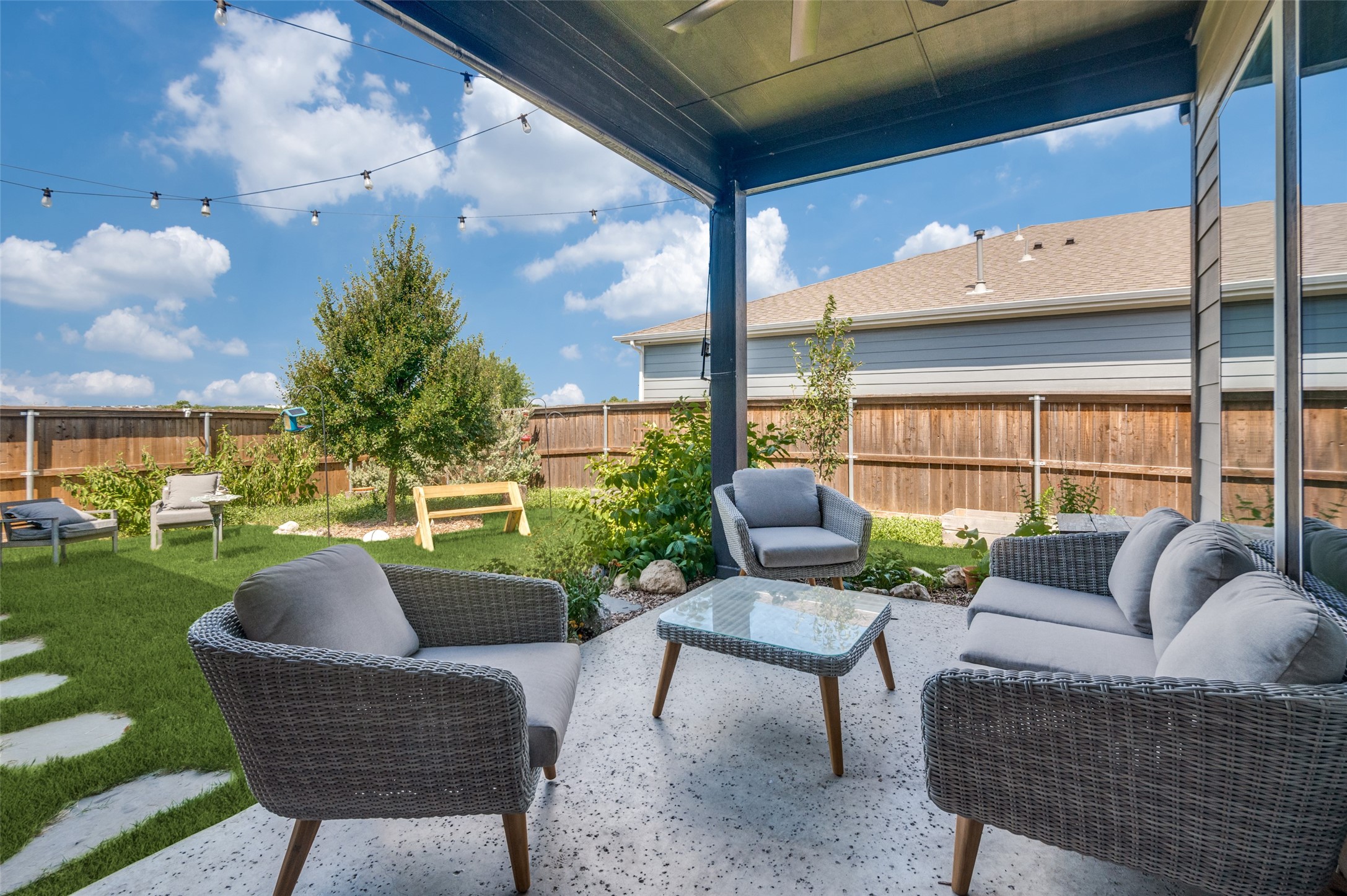 8709 Homestead Boulevard