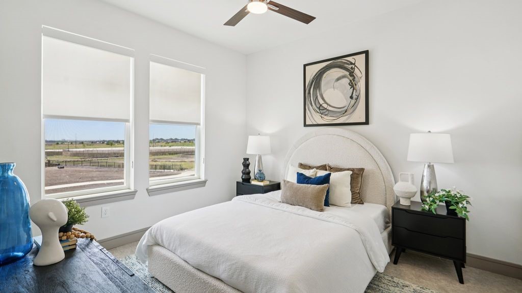 11233 American Elm Way 16101