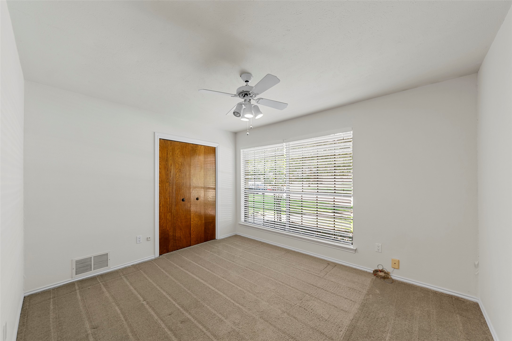 1708 Knob Hill Drive