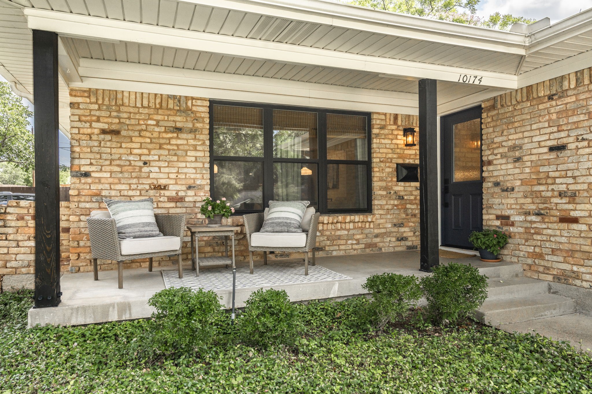 10174 Creekmere Circle