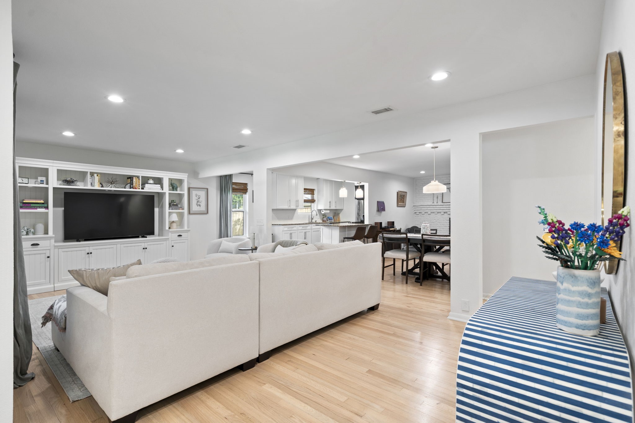 10174 Creekmere Circle