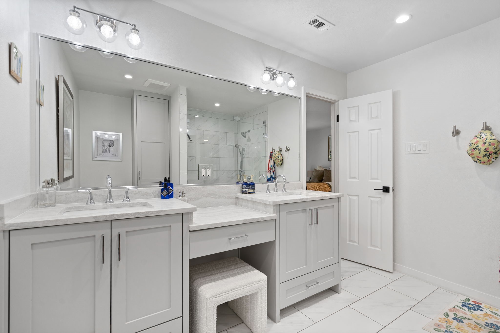 10174 Creekmere Circle