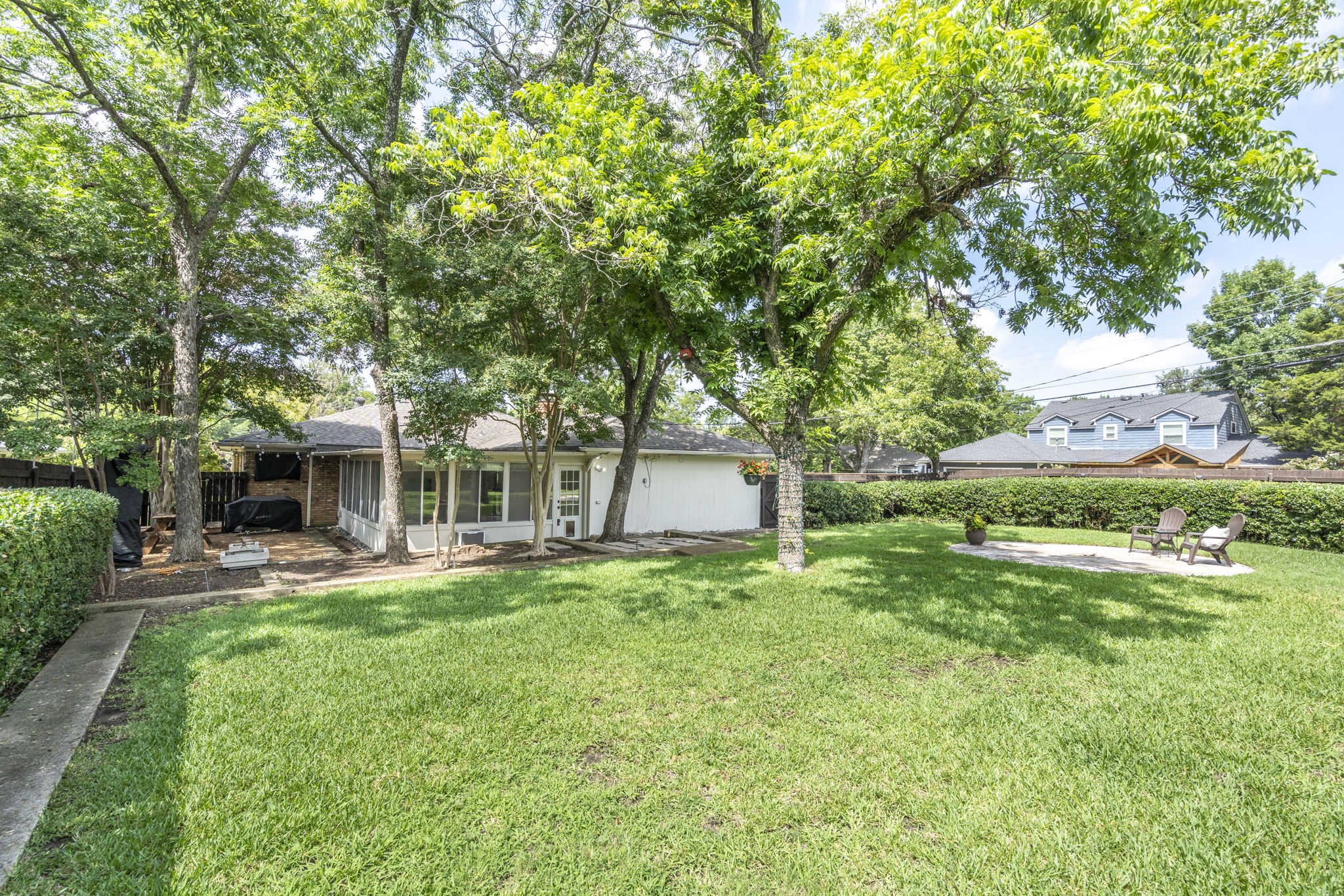 10174 Creekmere Circle