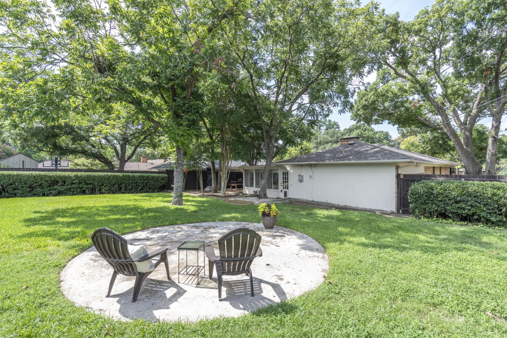 10174 Creekmere Circle