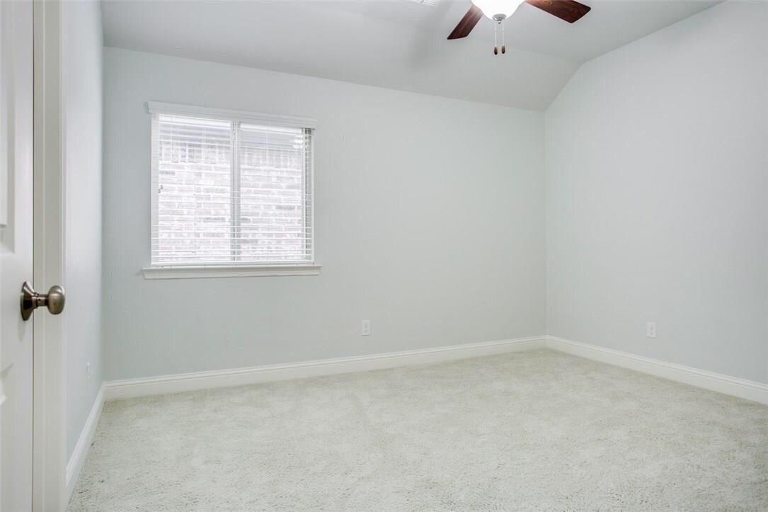 2221 Longwood Drive