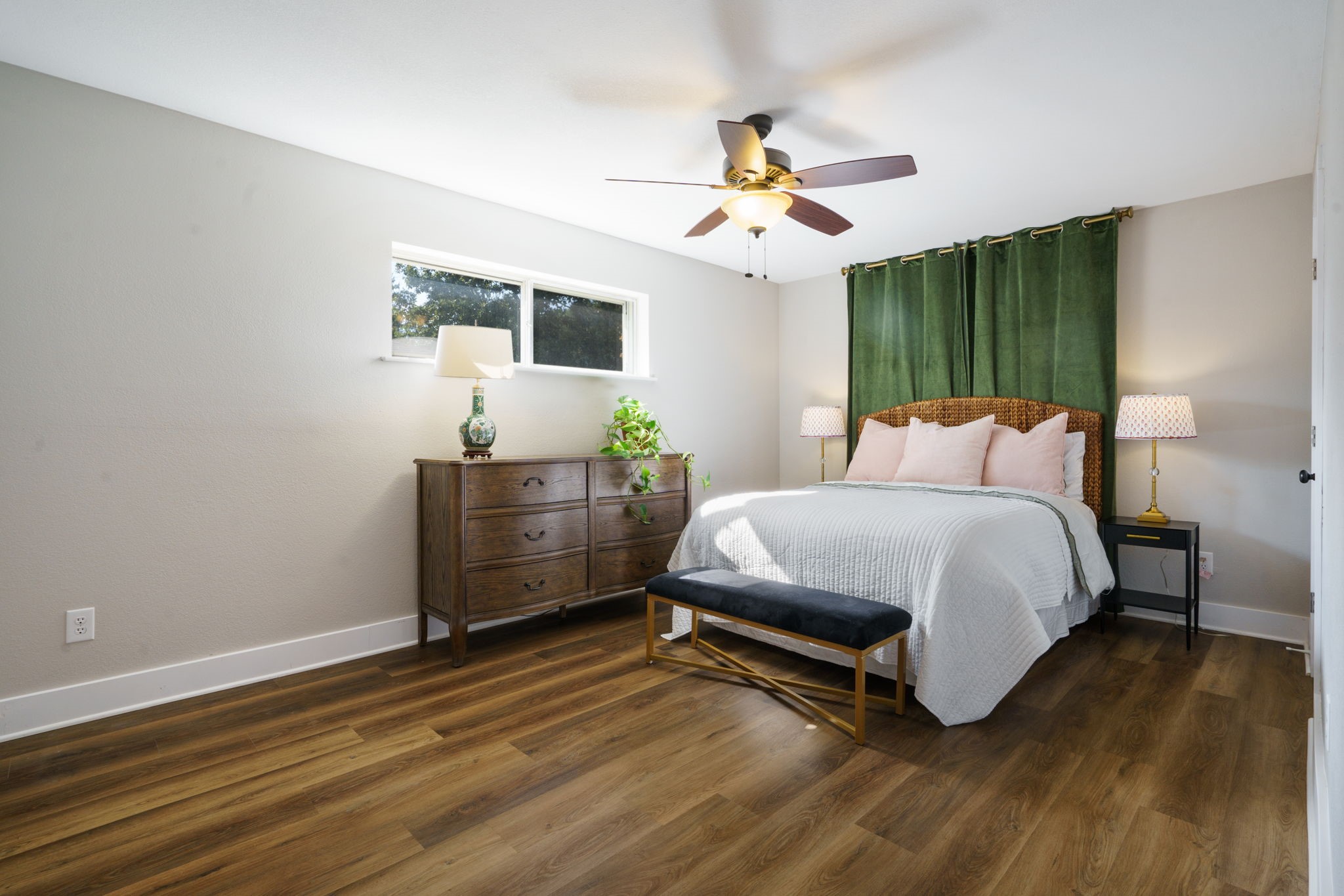 8318 Londonderry Lane