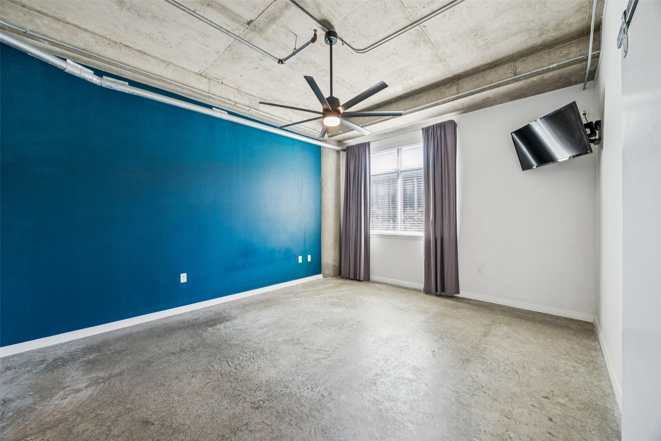 1001 Belleview Street 303