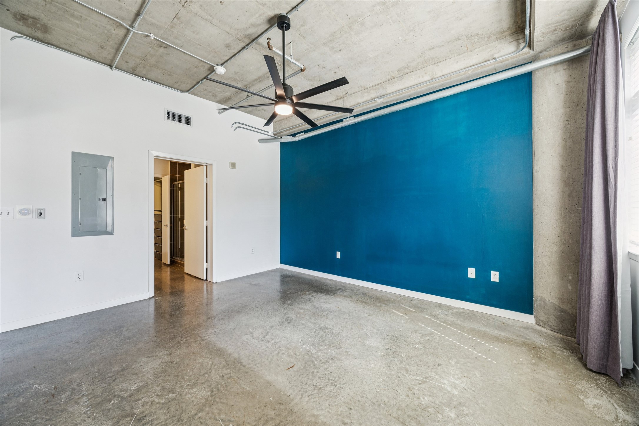 1001 Belleview Street 303