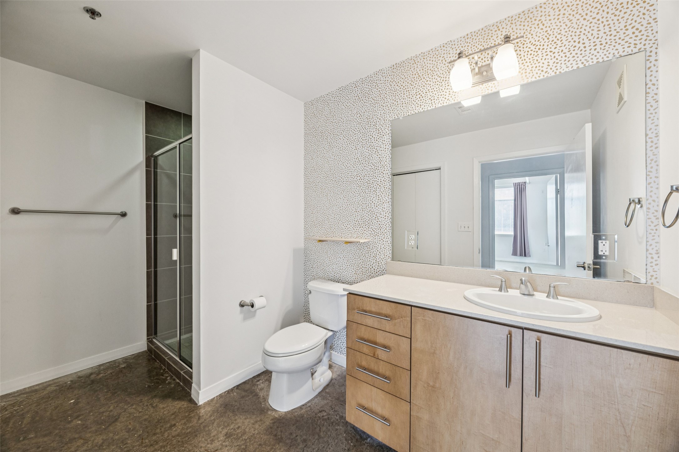 1001 Belleview Street 303