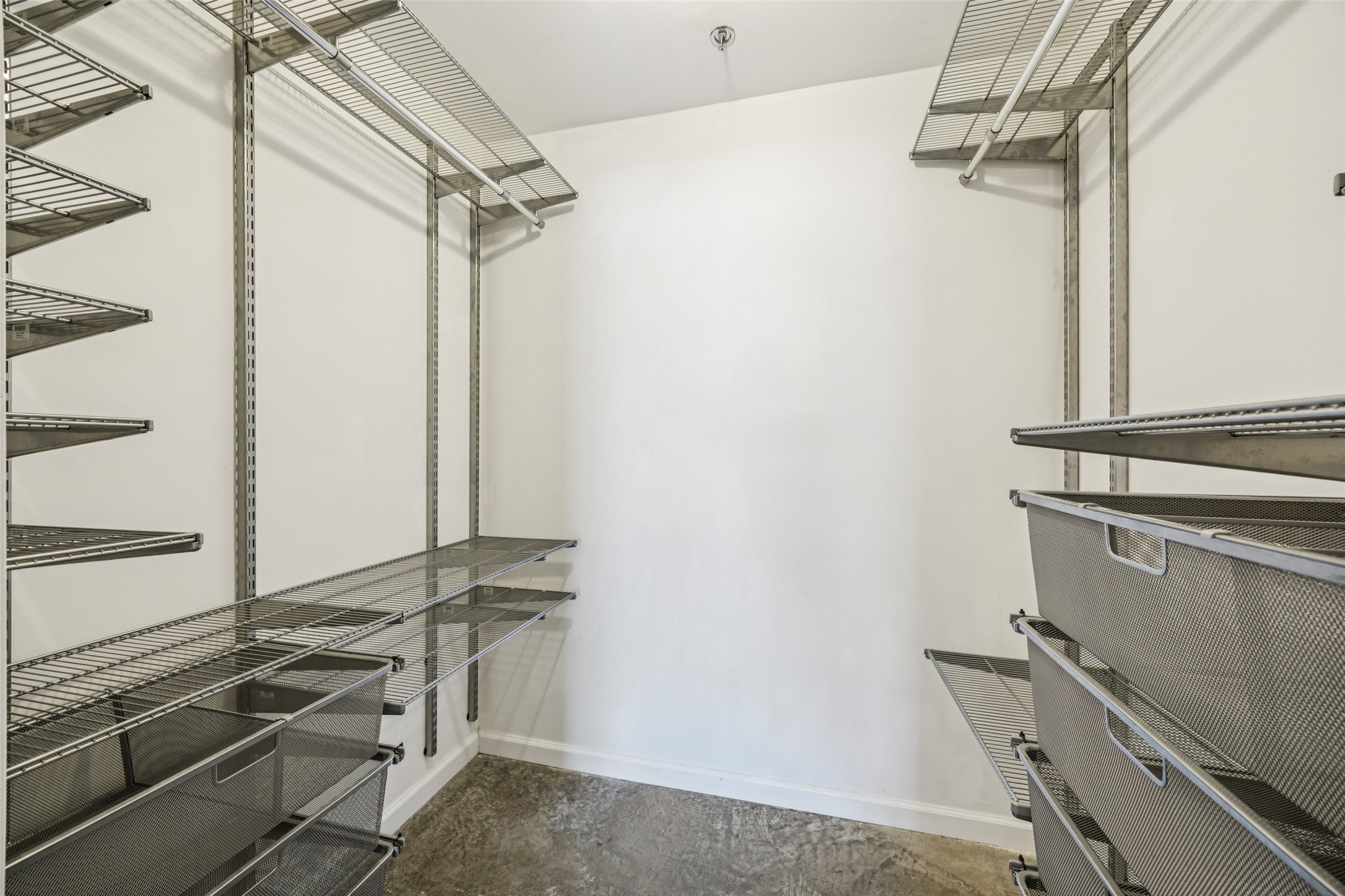 1001 Belleview Street 303