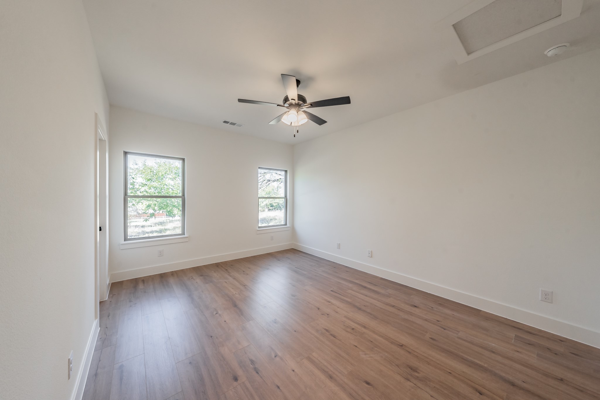 1224 Elva Warren Street