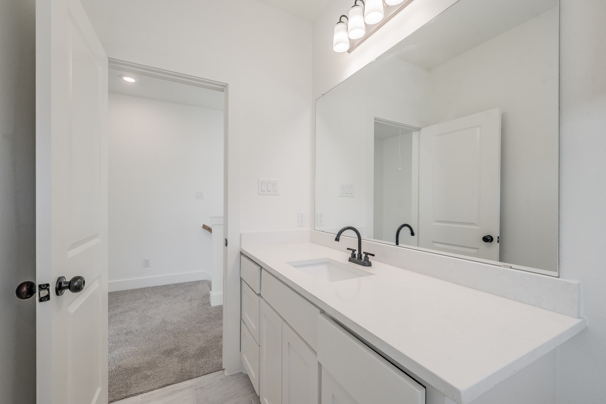 1224 Elva Warren Street