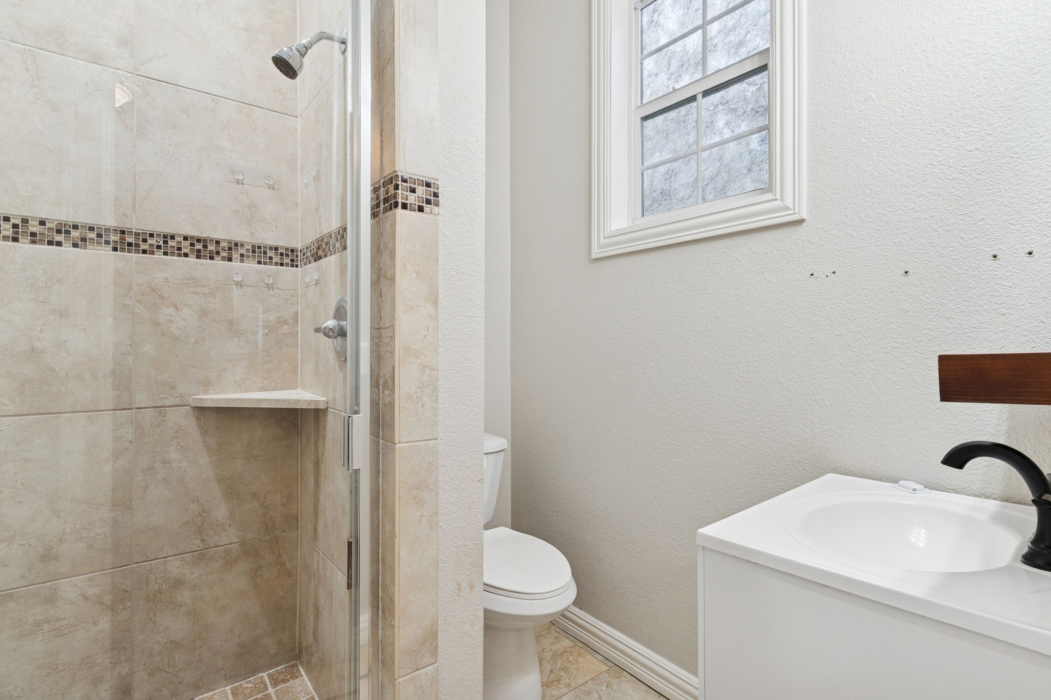 5200 Longview Street