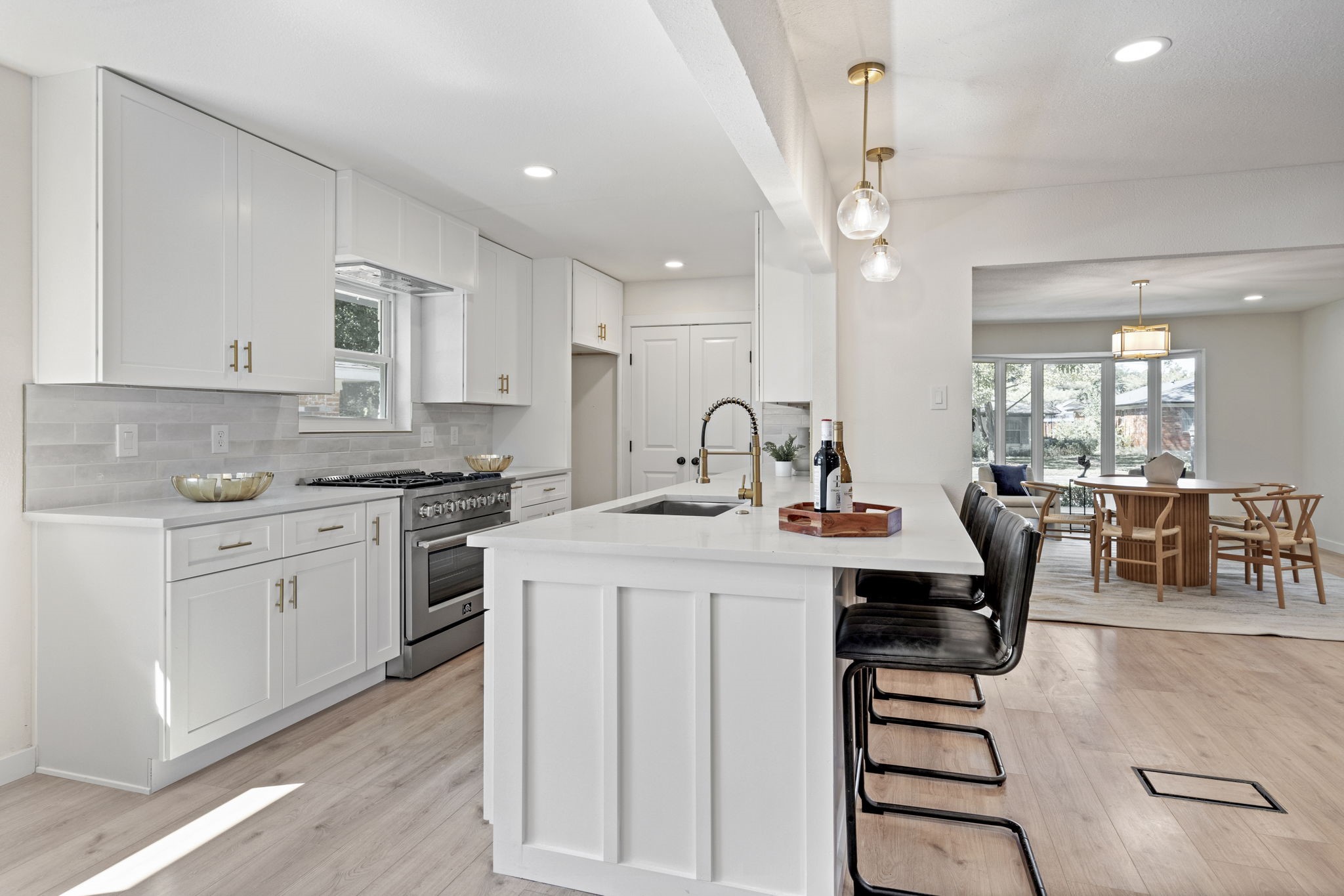 5118 Breakwood Drive