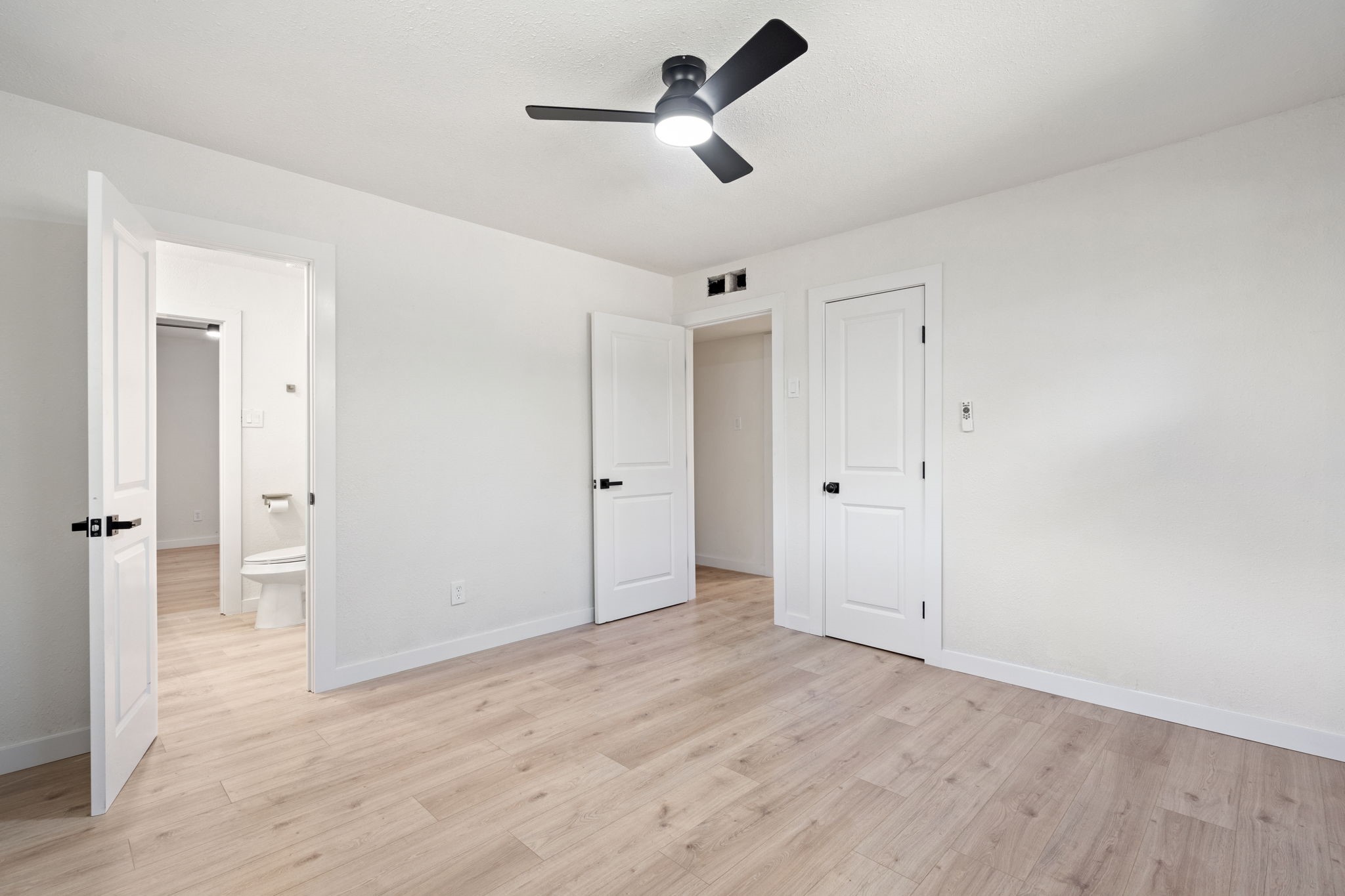 5118 Breakwood Drive