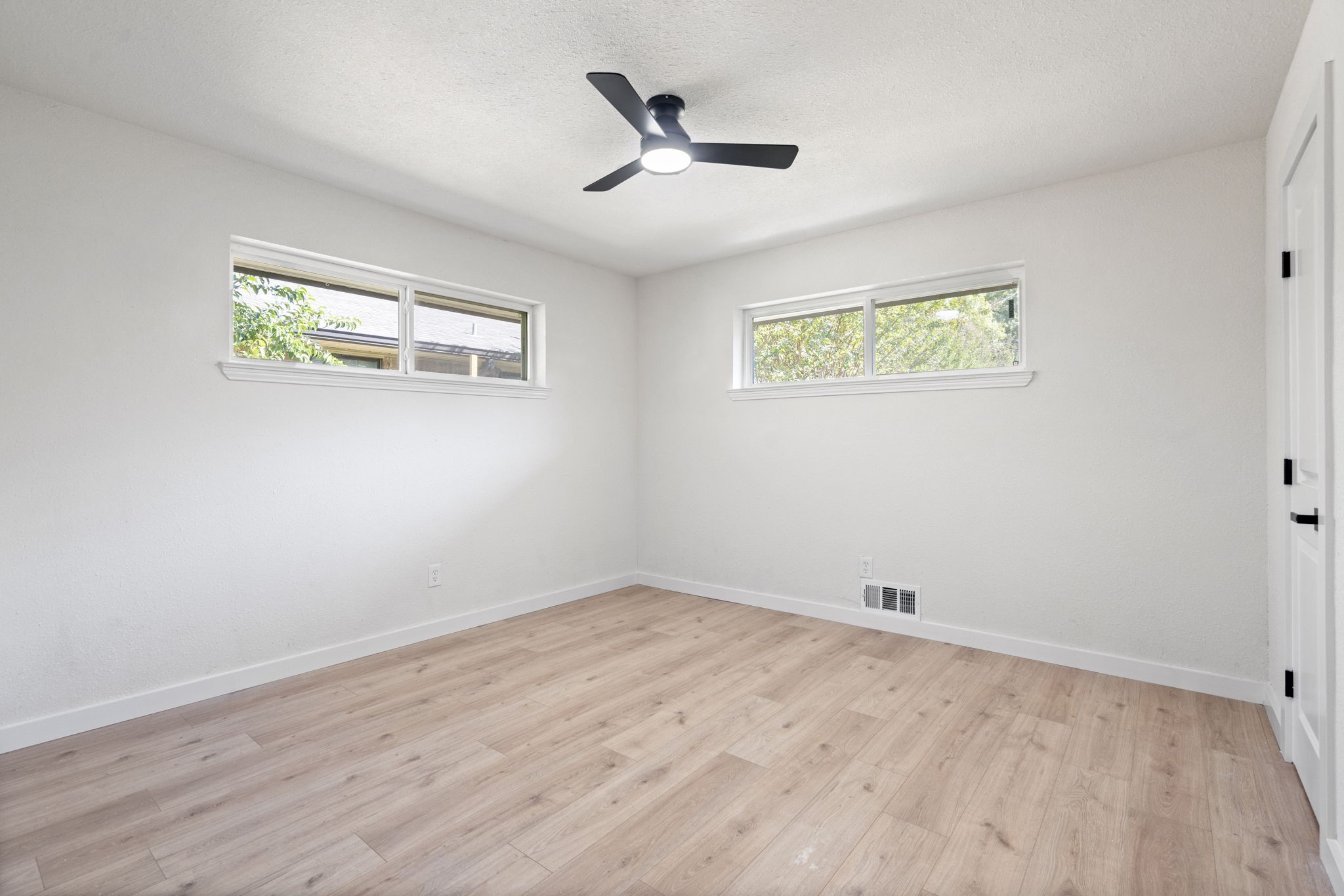 5118 Breakwood Drive