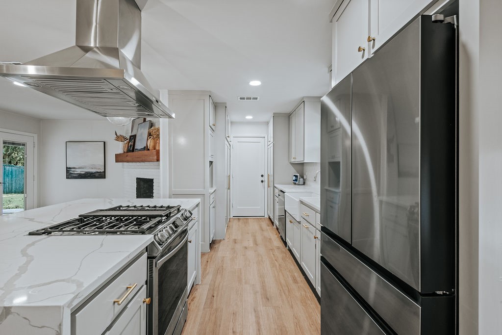 10642 Mapleridge Drive