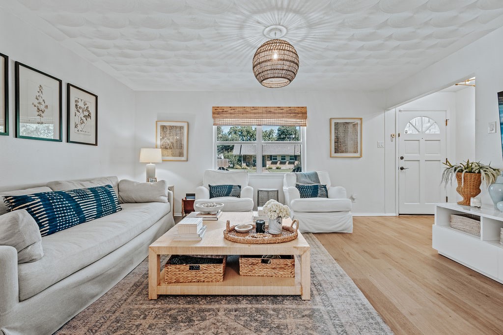 10642 Mapleridge Drive