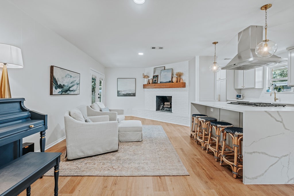 10642 Mapleridge Drive