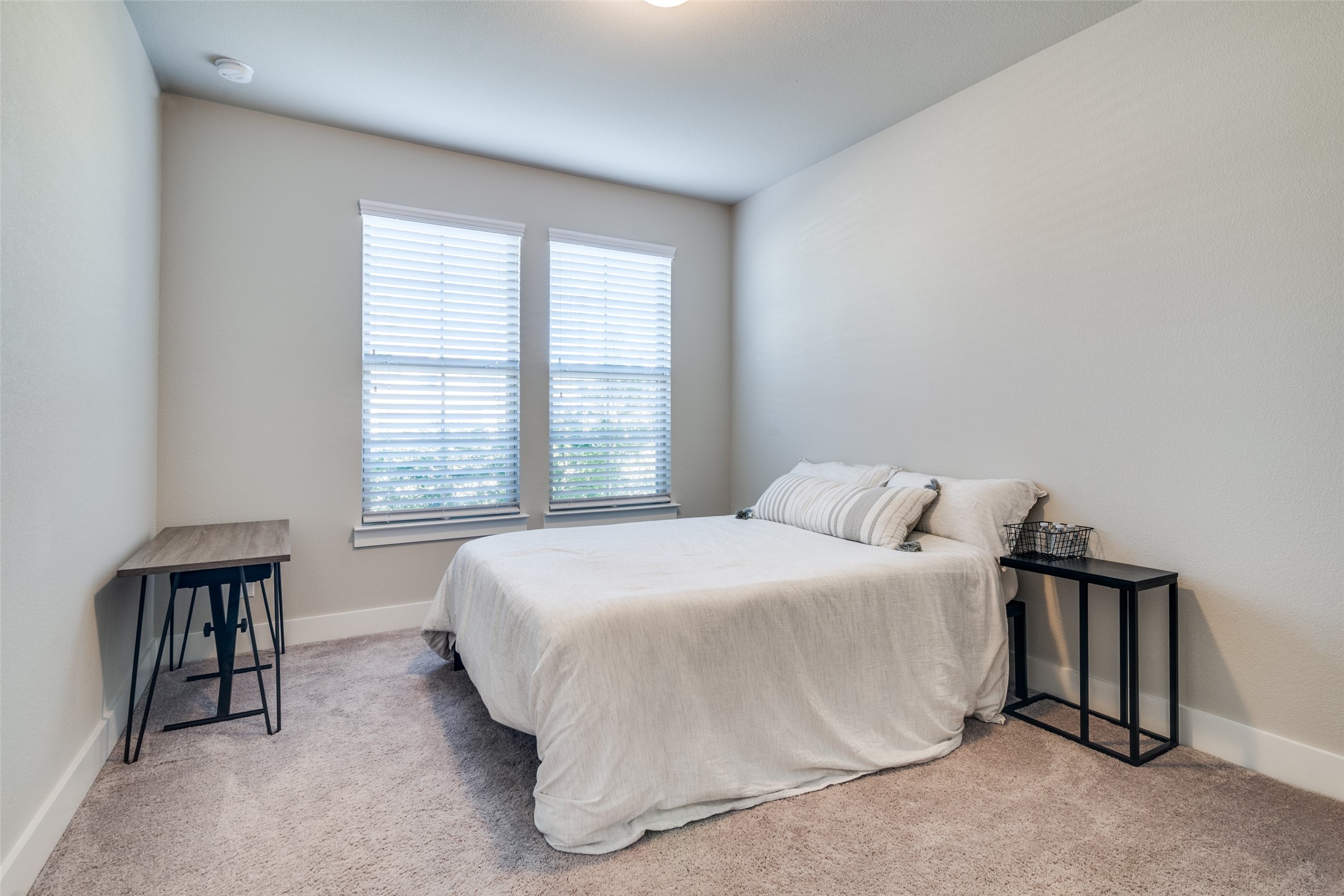 1713 Everglades Drive