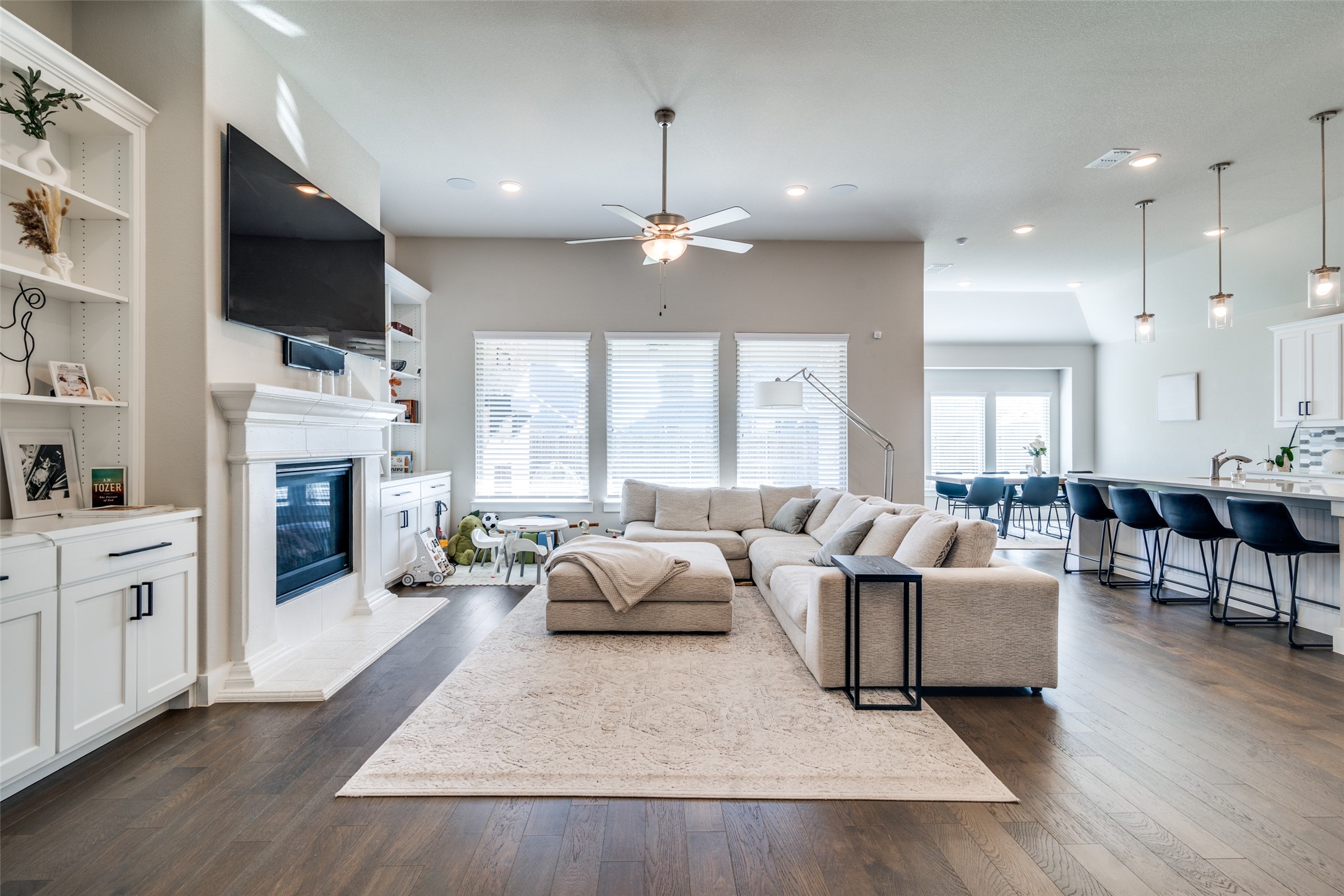 1713 Everglades Drive