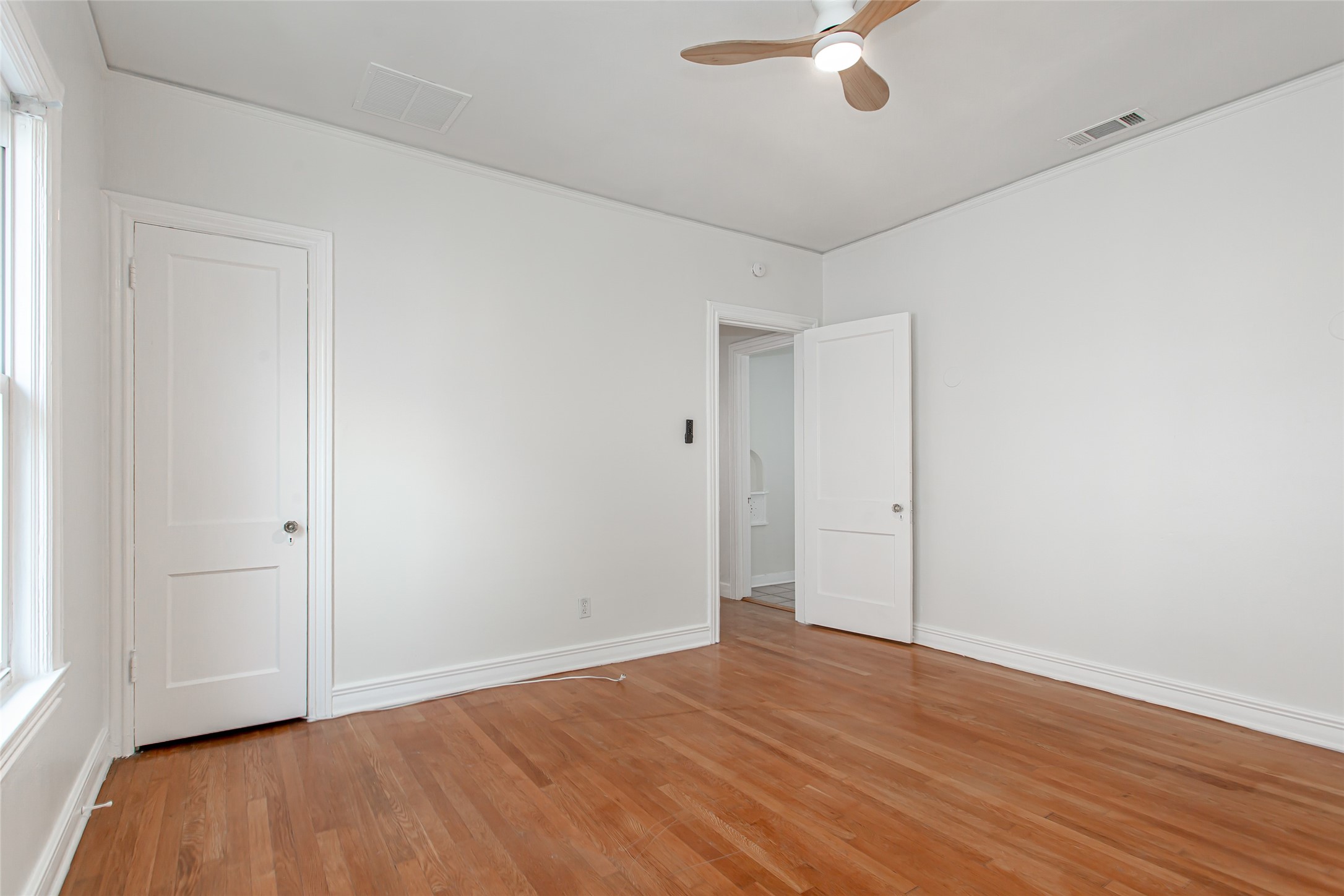 4204 Prescott Avenue 2