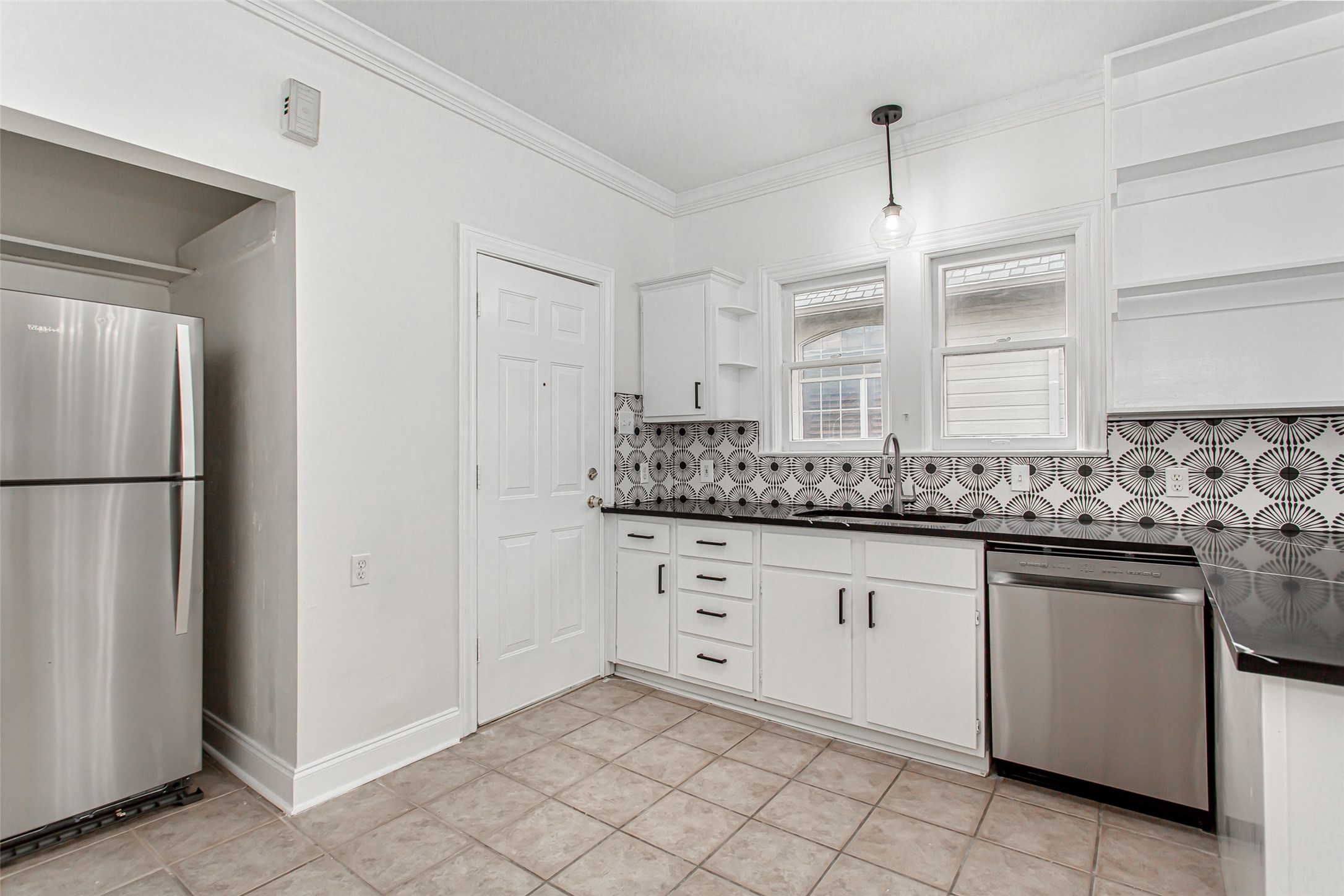 4204 Prescott Avenue 2