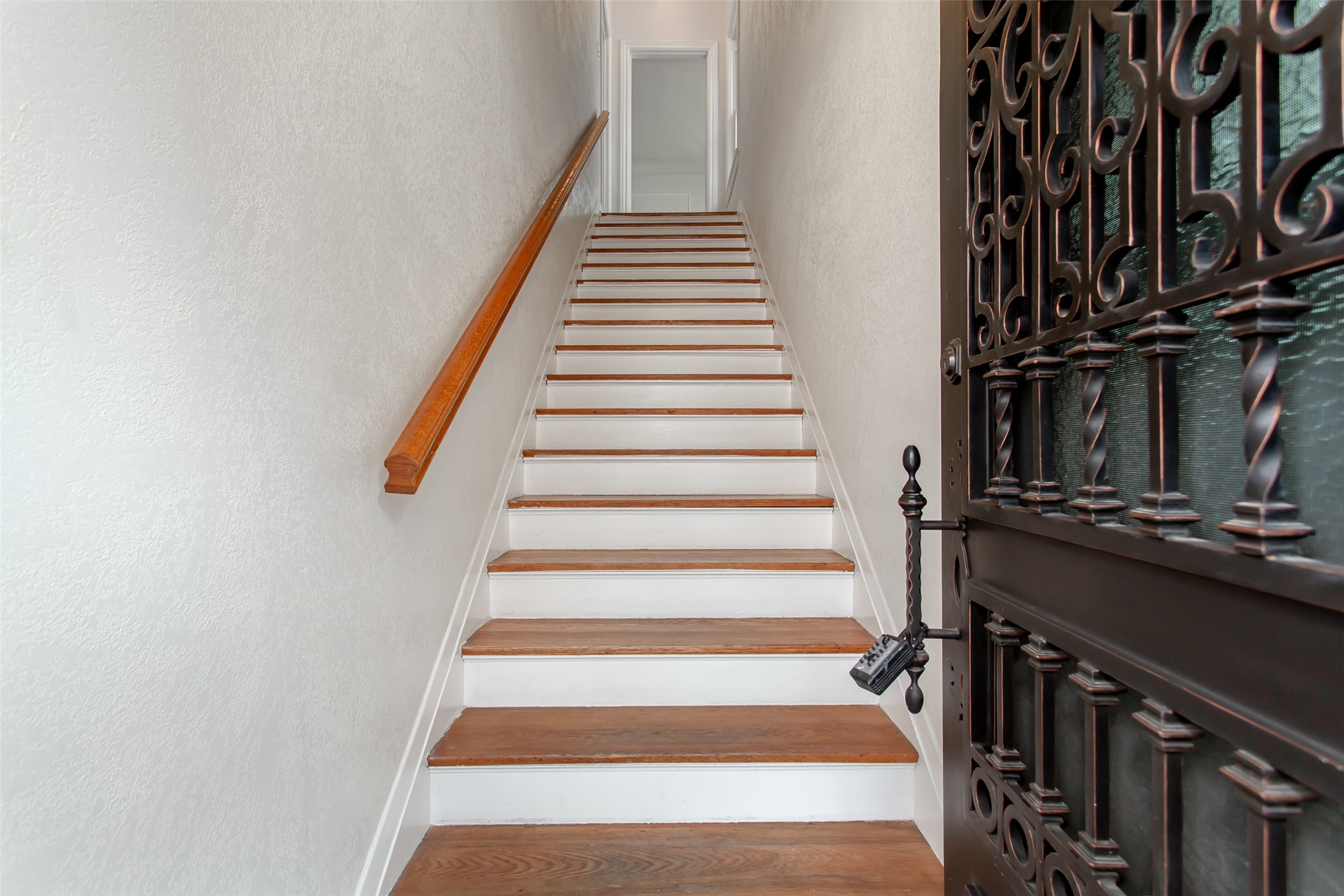 4204 Prescott Avenue 2