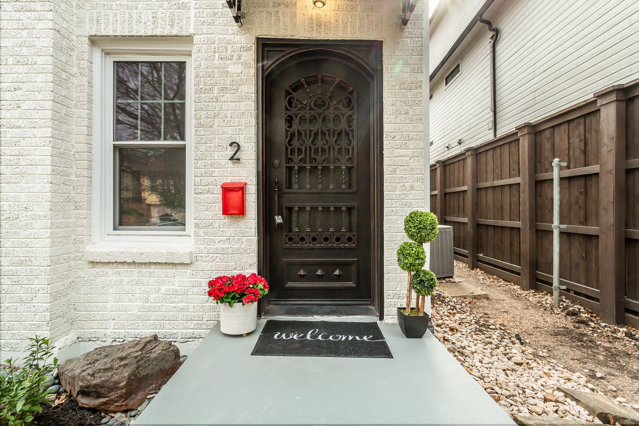 4204 Prescott Avenue 2