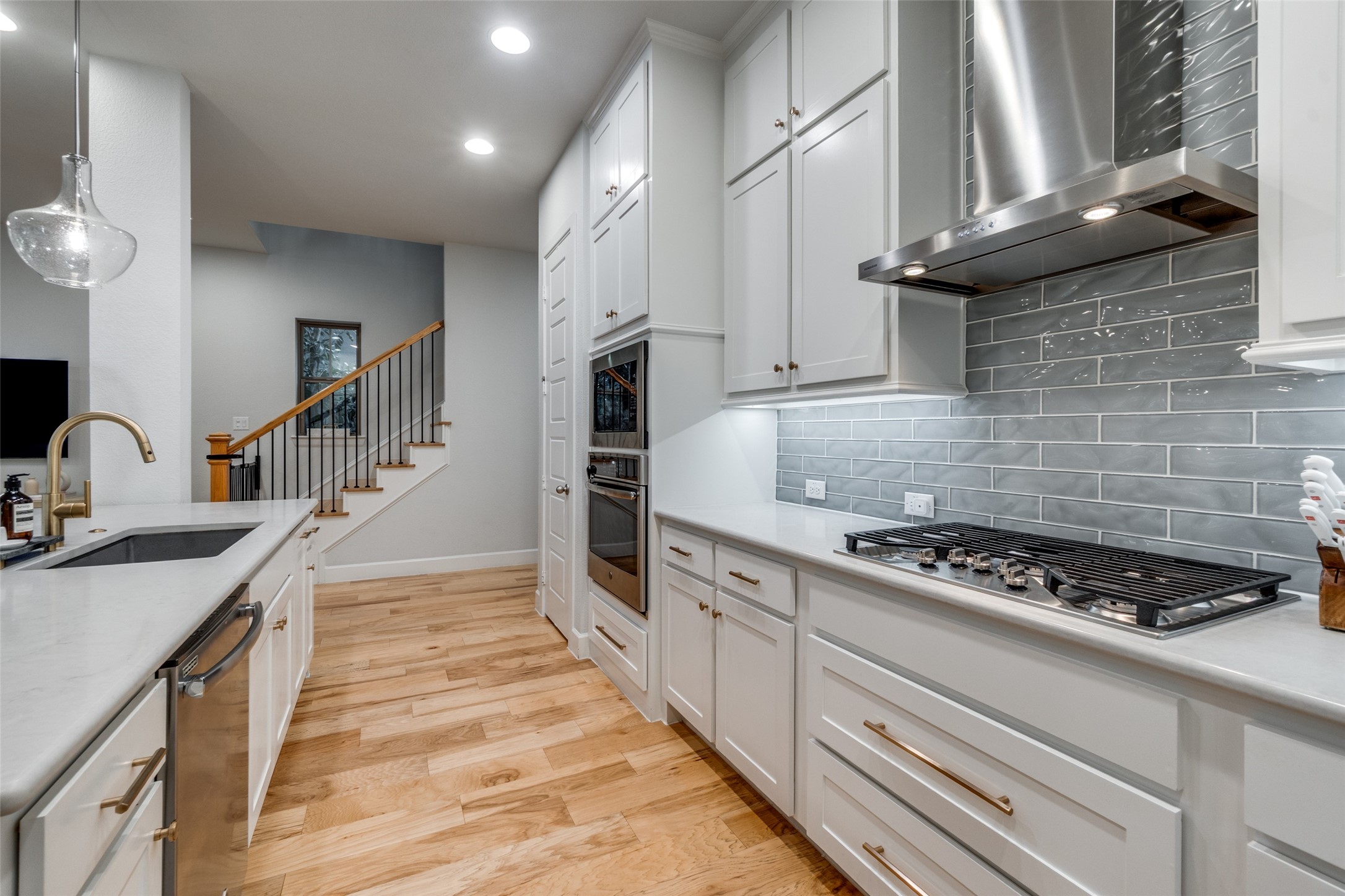 7047 Mistflower Lane