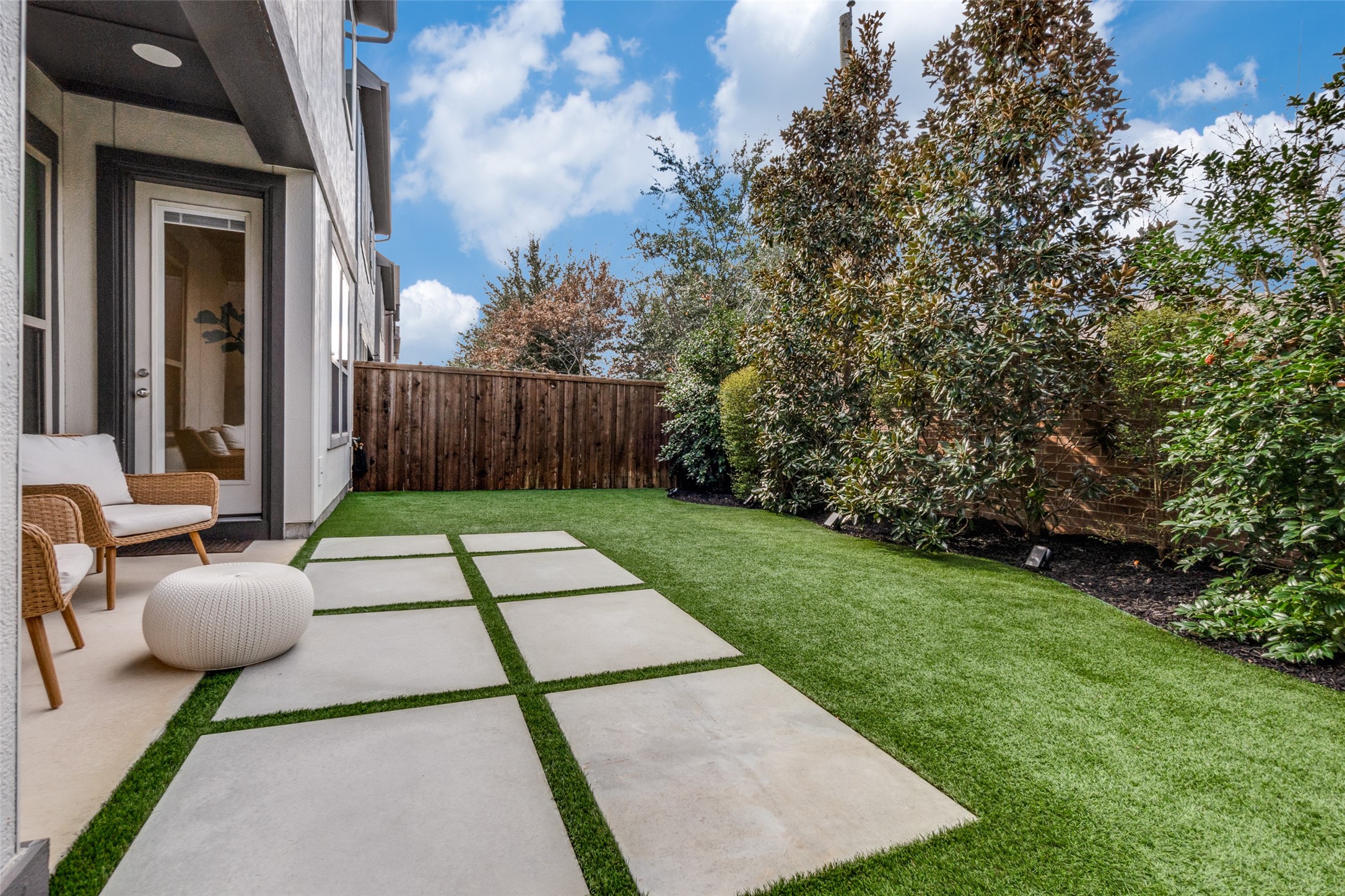 7047 Mistflower Lane