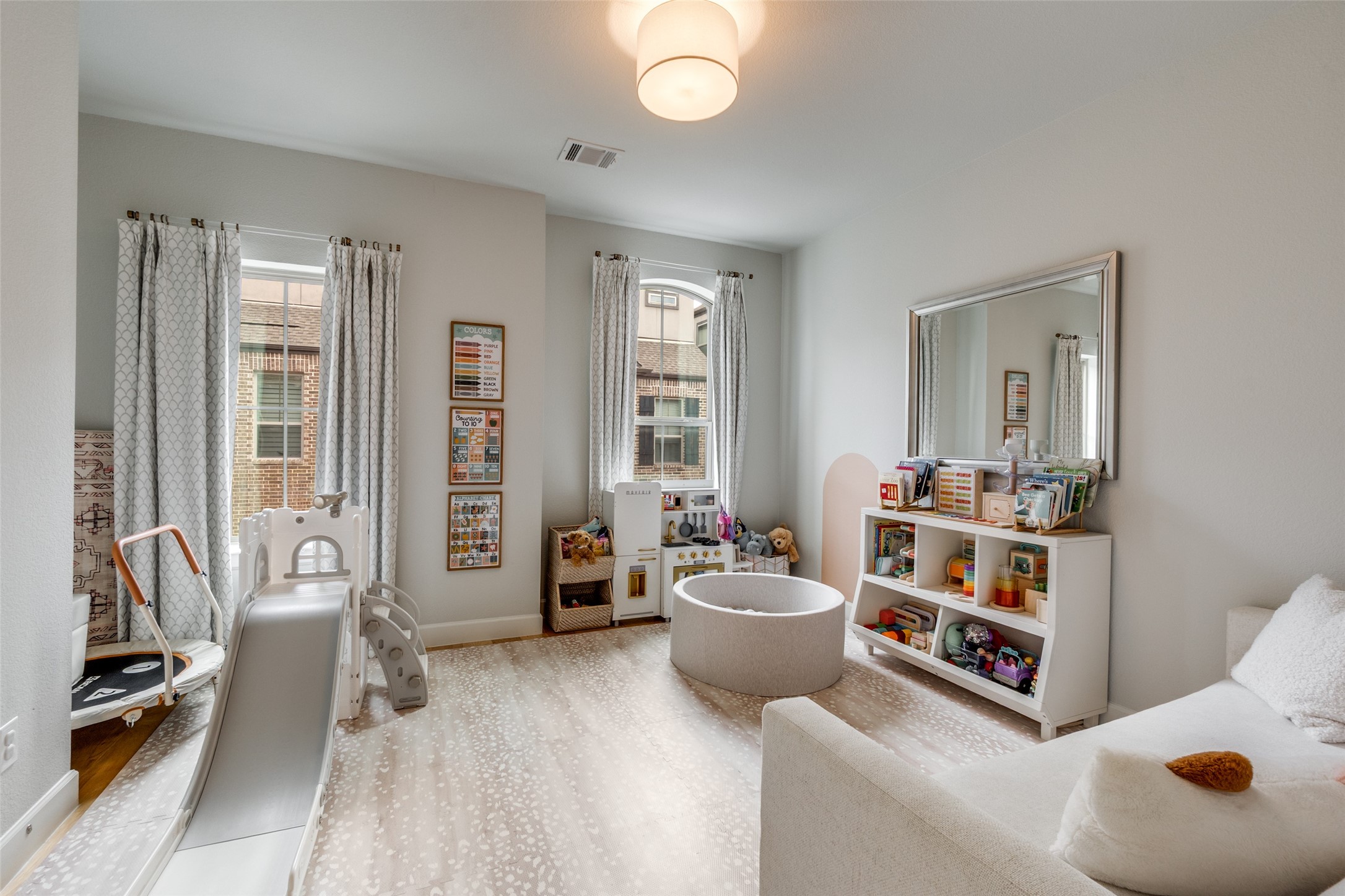 7047 Mistflower Lane