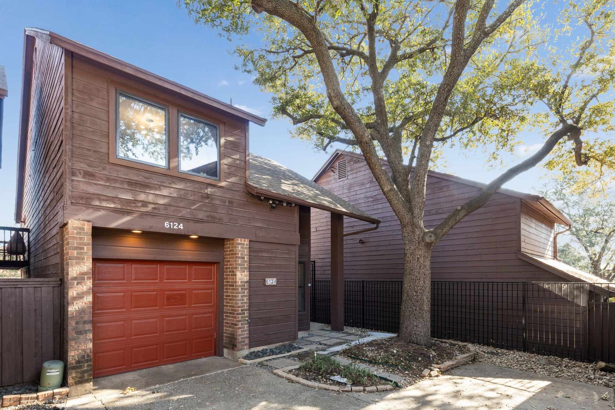 6124 Summer Creek Circle