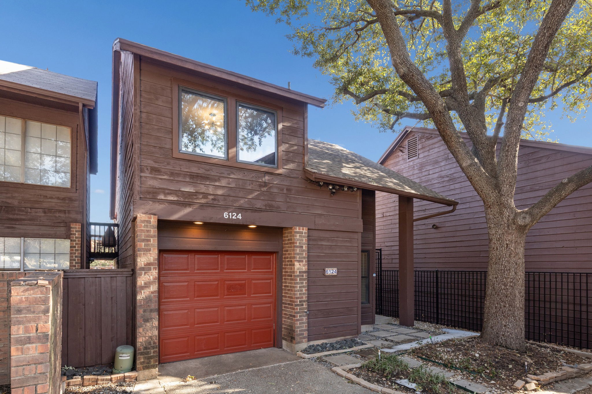 6124 Summer Creek Circle