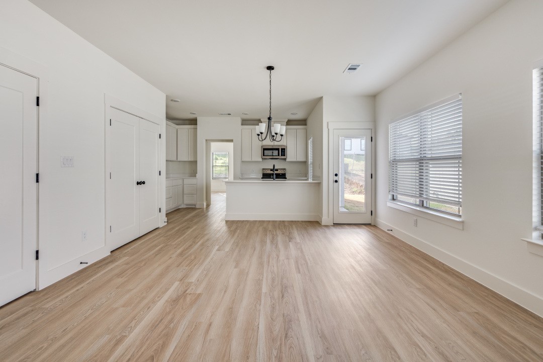 1224 Elva Warren Street