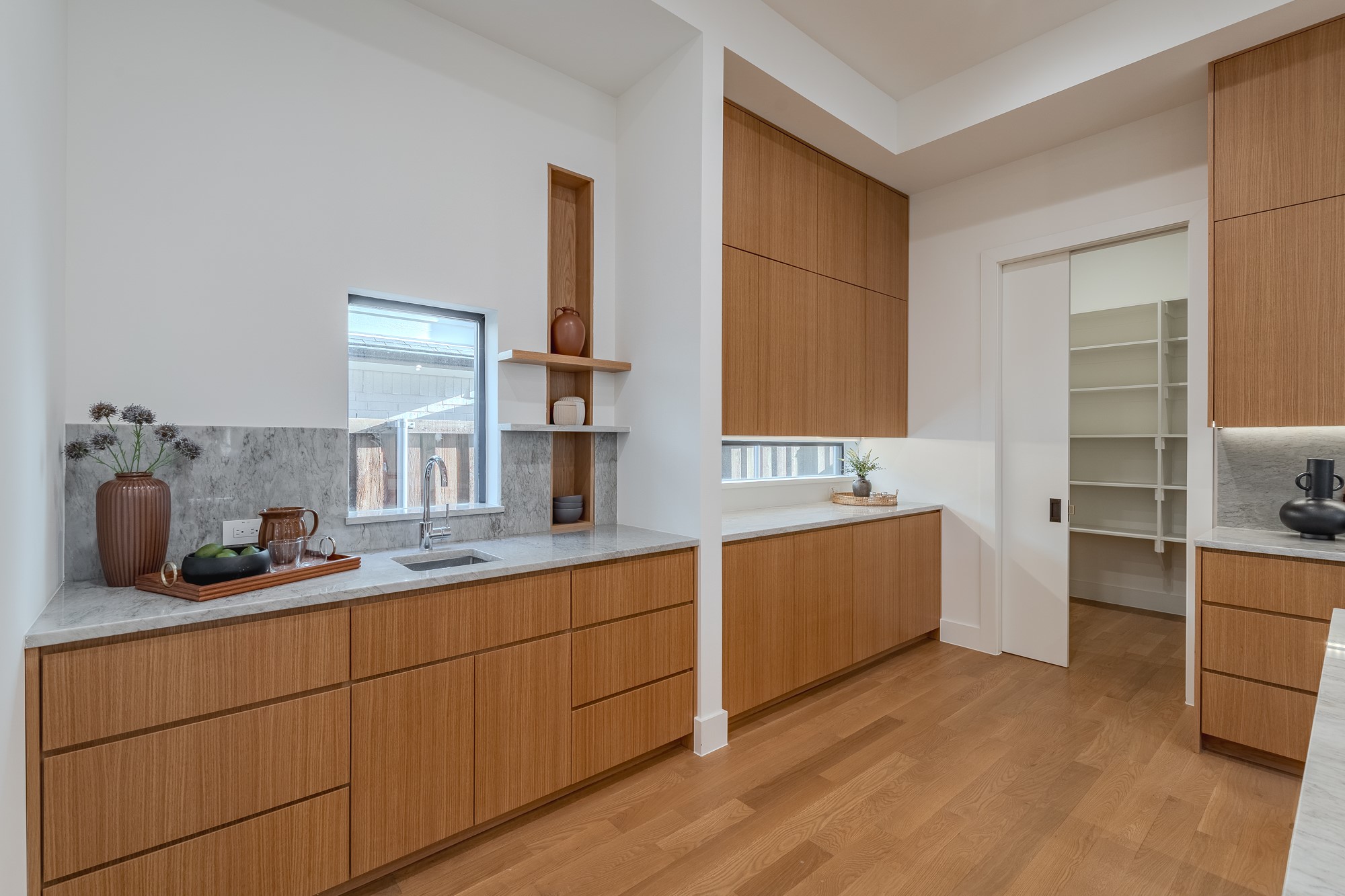 7319 Casa Loma Avenue