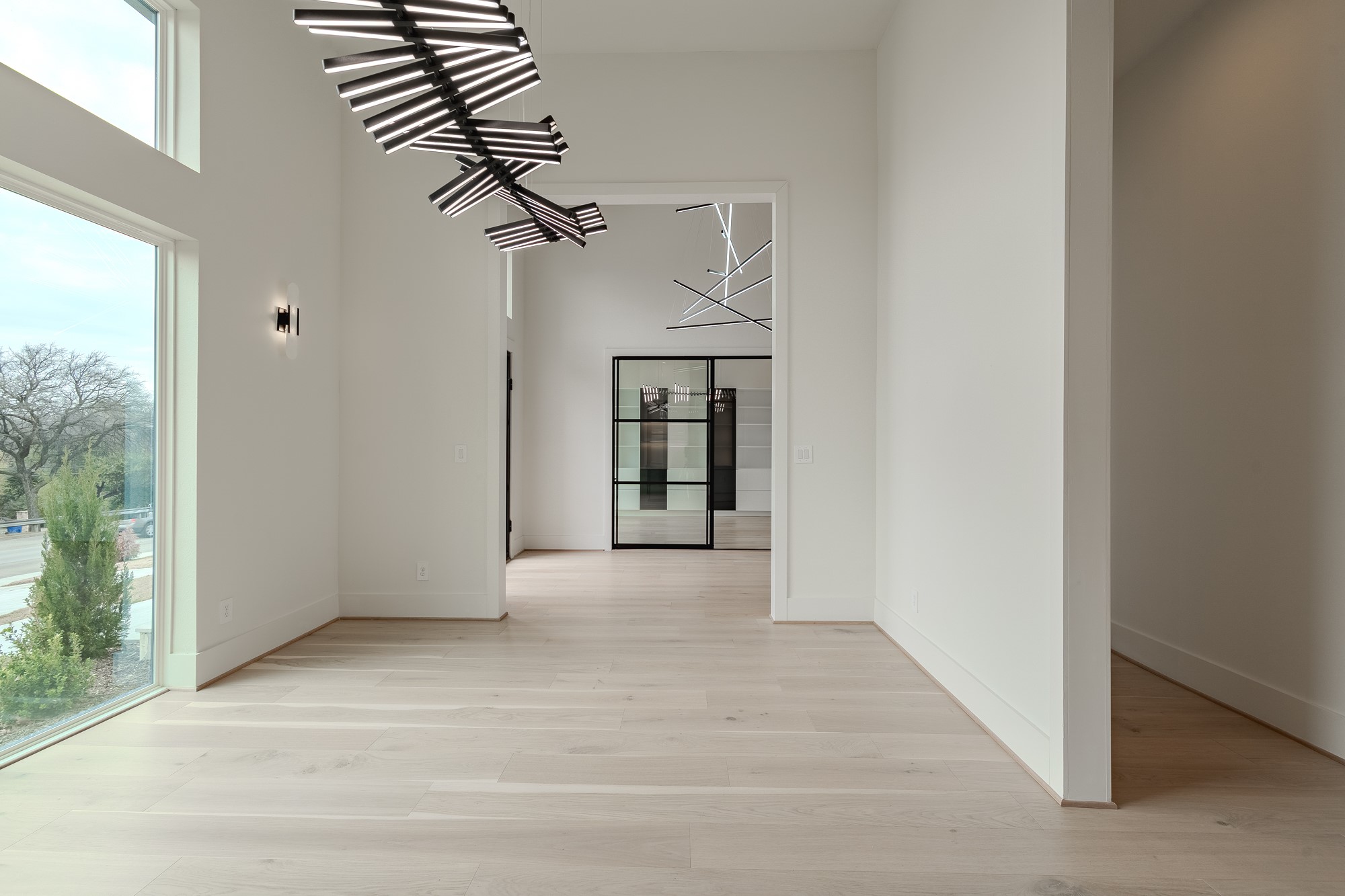 11314 Hillcrest Road