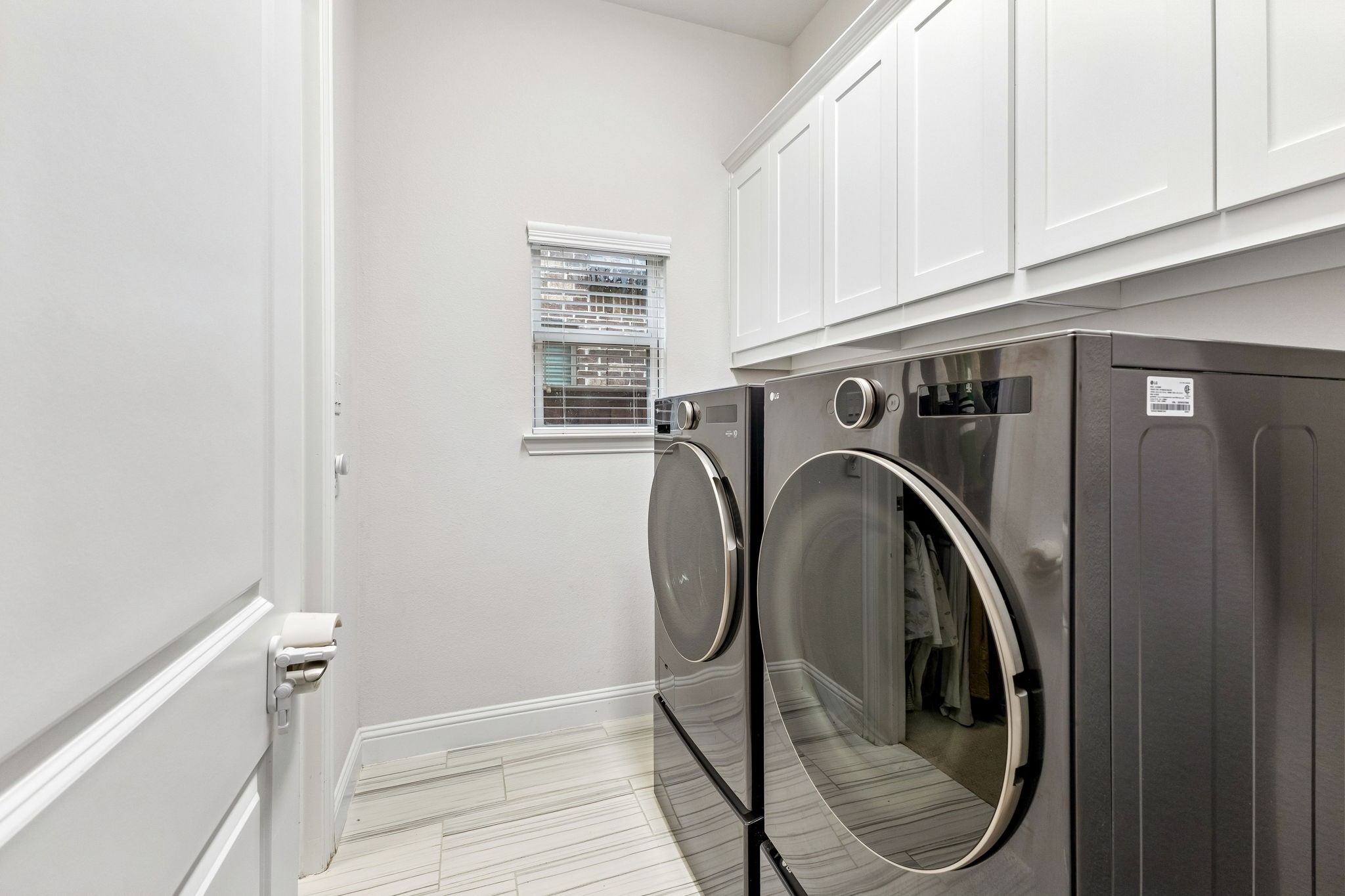 12620 Royal Oaks Lane