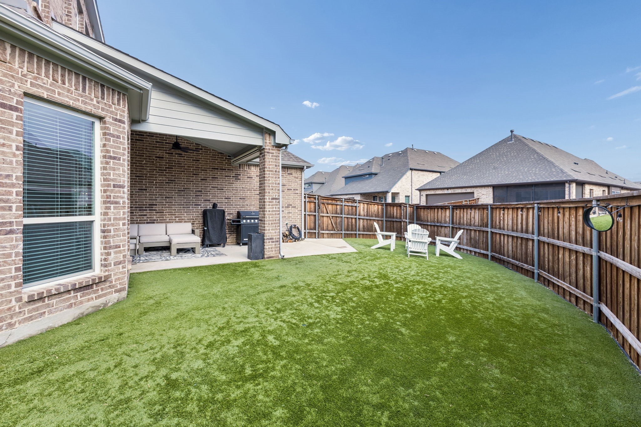 12620 Royal Oaks Lane