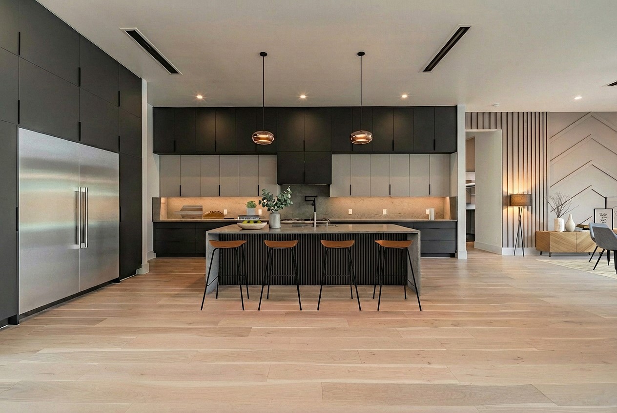 11232 Hillcrest Road